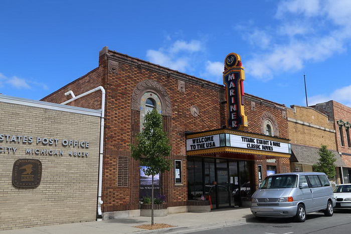 Mariner Theatre - From Bruce Wicks